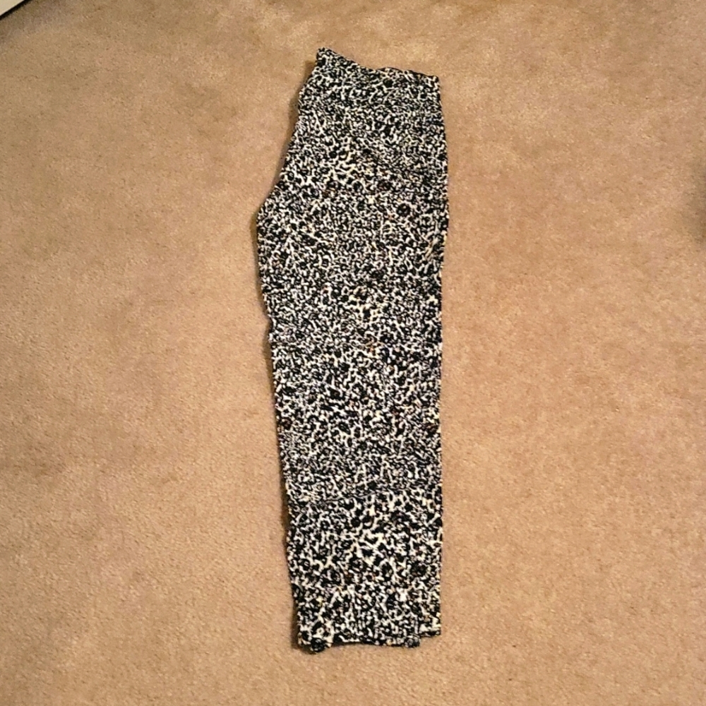Like new Zac & Rachel straight leg pants